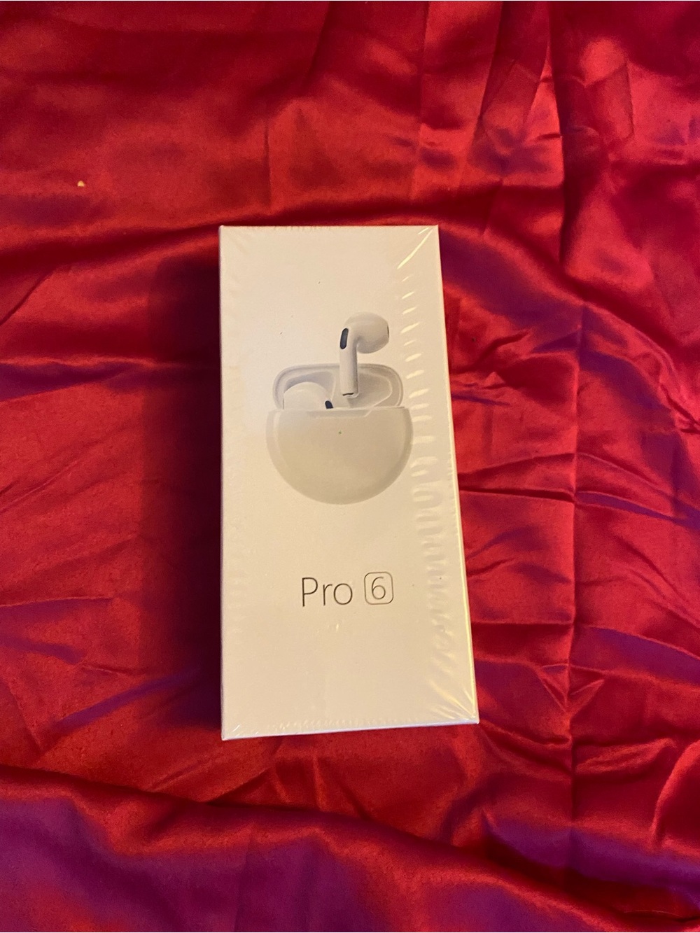Pro 6 Wireless Earbuds - White With Charging Case New Sealed